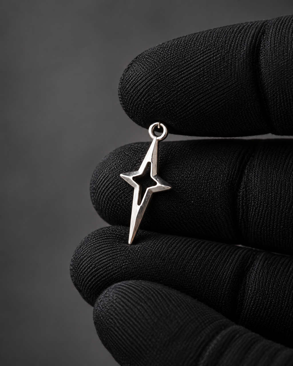 MINI STAR CHARM