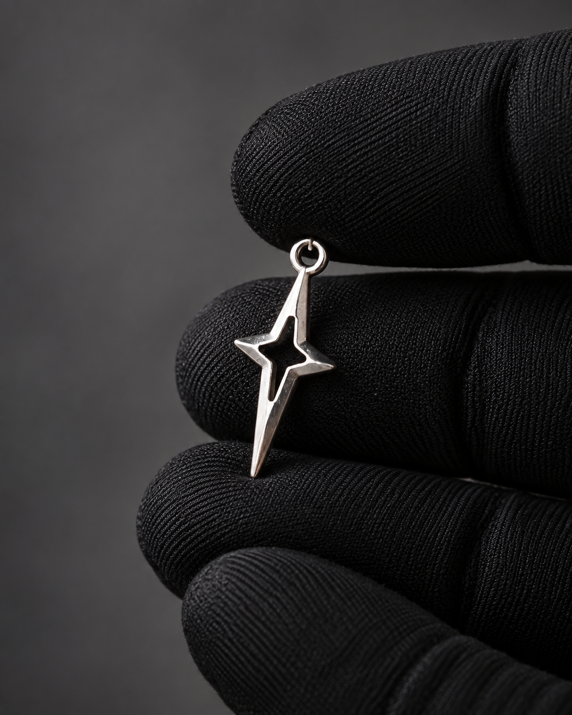 MINI STAR CHARM